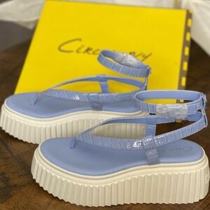 CIRCUS NY Women's Elana Platform Sandals*